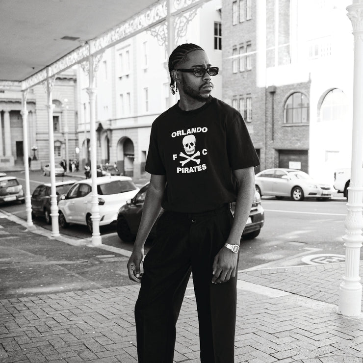 Orlando Pirates Graphic Regular Crew Tee-Black