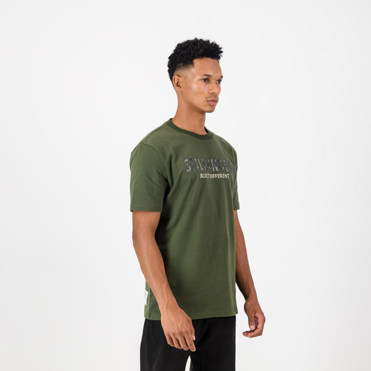 Stillknocks Built Diff Regular Crew Tee-Military Olive